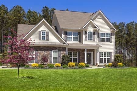 Key Questions Every Homeowner Should Ask Before Hiring a Roofer